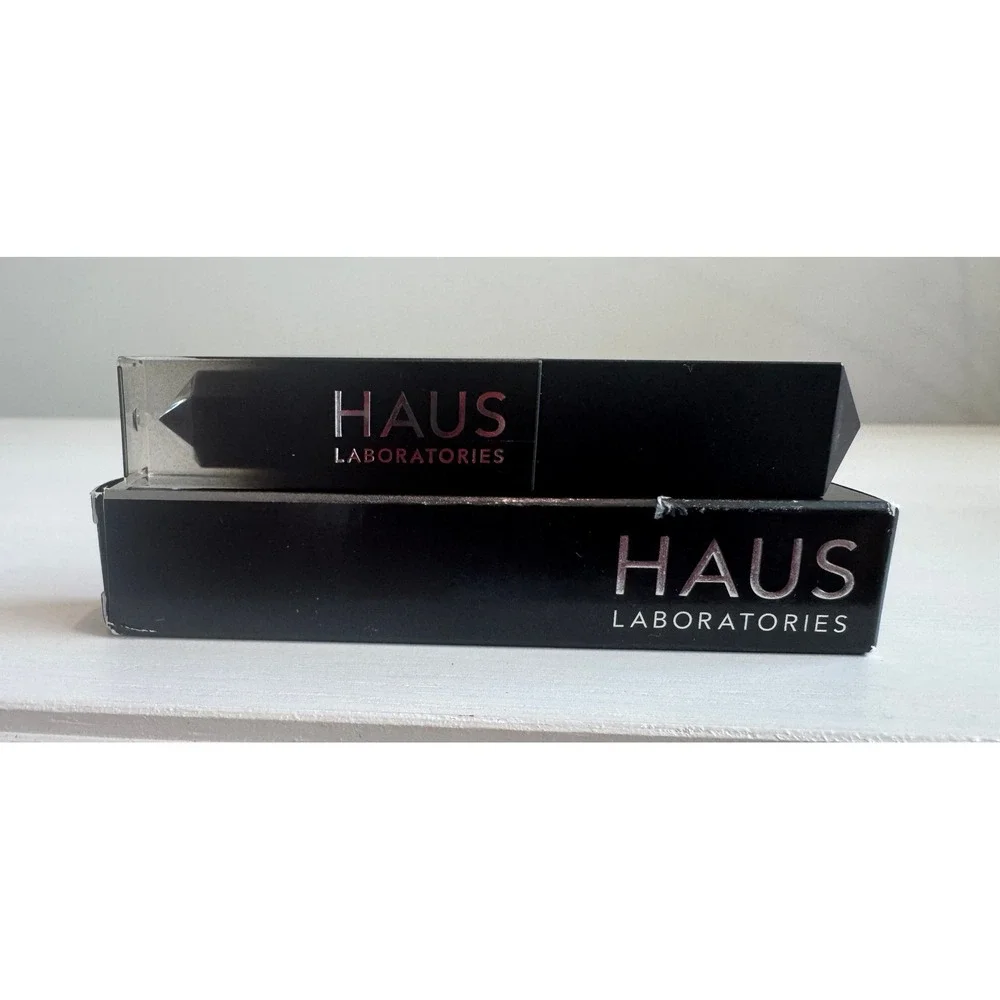 Haus Laboratories Glam Attack Liquid Shimmer Powder Chained Ballerina Black